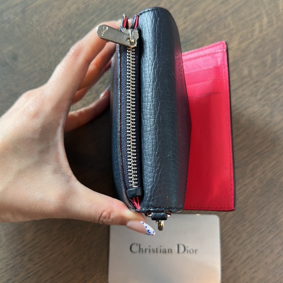 Dior two tone foldable wallet - authentic - Picture 4 of 6